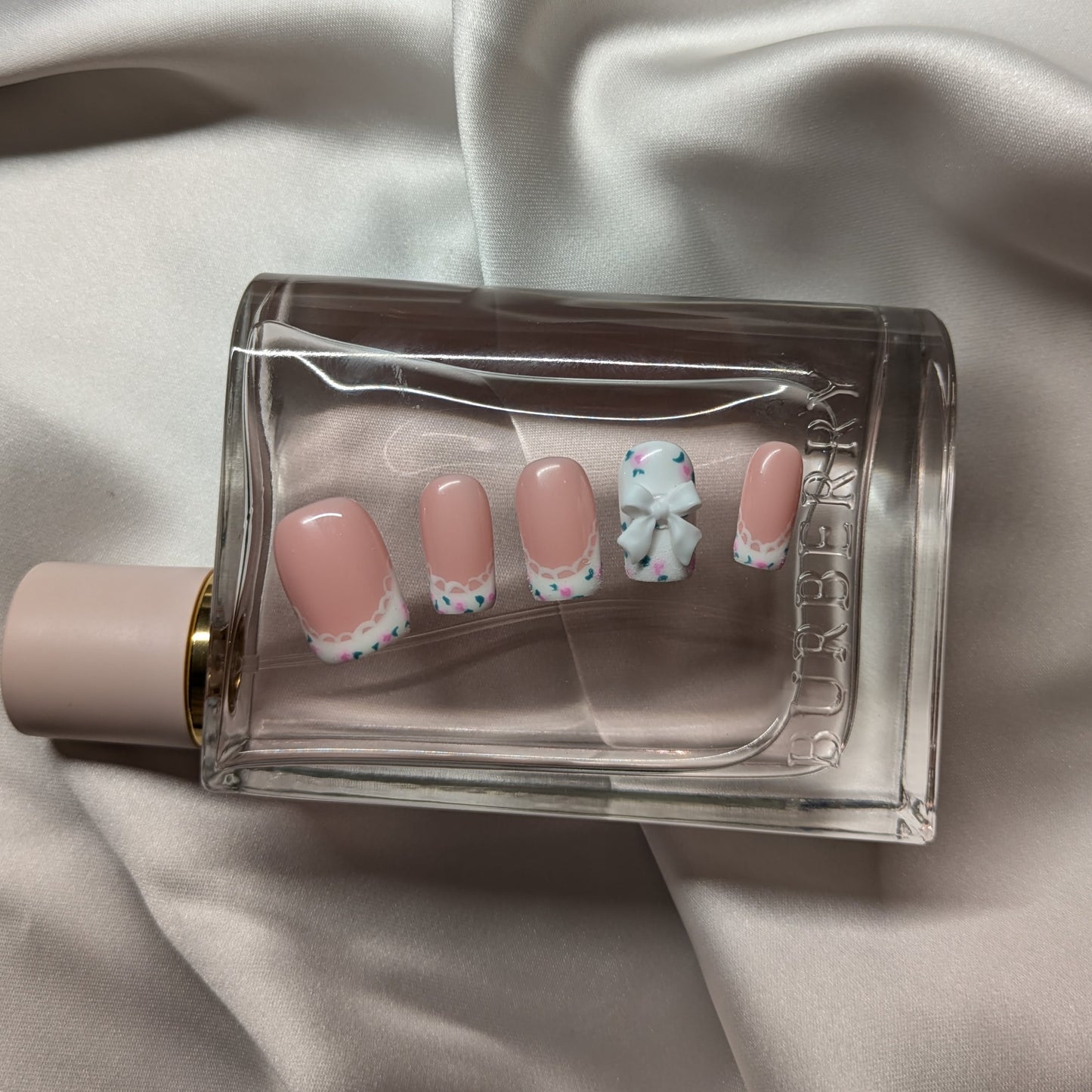 Dainty Press-On Gel Nails